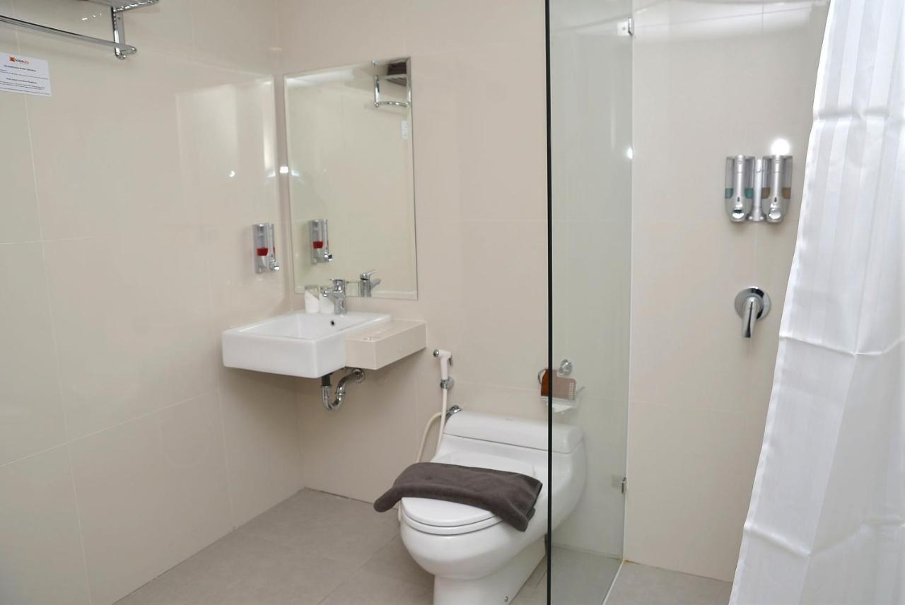 Choice City Hotel Surabaya Exterior foto